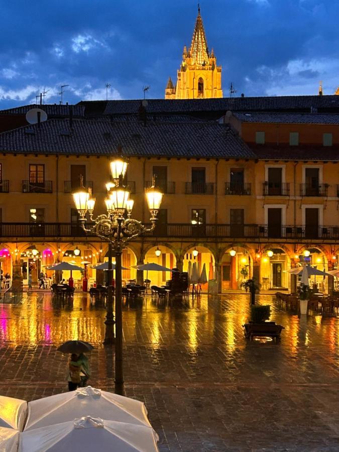 Plaza Mayor Leon - Bohemia Ngoại thất bức ảnh